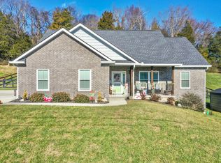 2920 Portrum Dr, Morristown, TN 37814