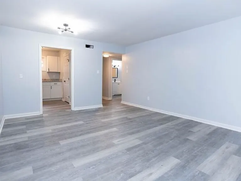 3128 Chateau Blvd — Photo 15
