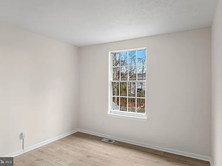 127 Villa Knoll Ct — Photo 20