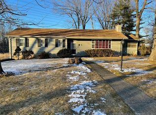 268 Hunting Hill Rd, Orange, CT 06477