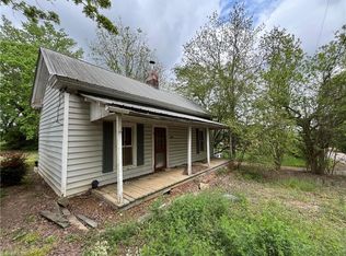 452 Daniel St, Denton, NC 27239