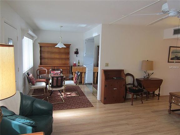 4th image of 11225 82nd Ave APT 209