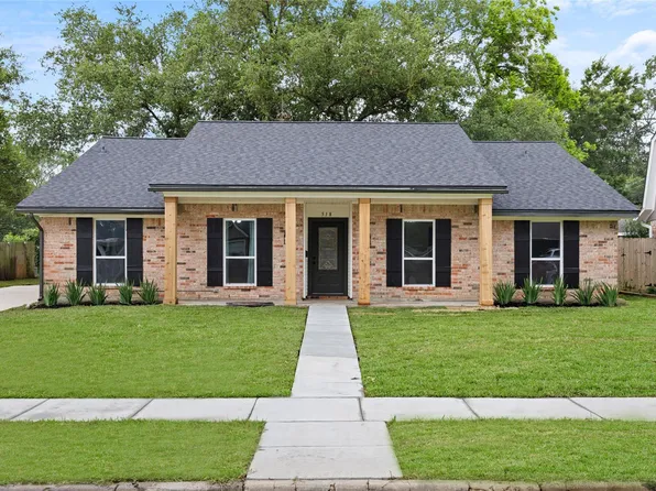 518 Whitecap Dr, Seabrook, TX 77586