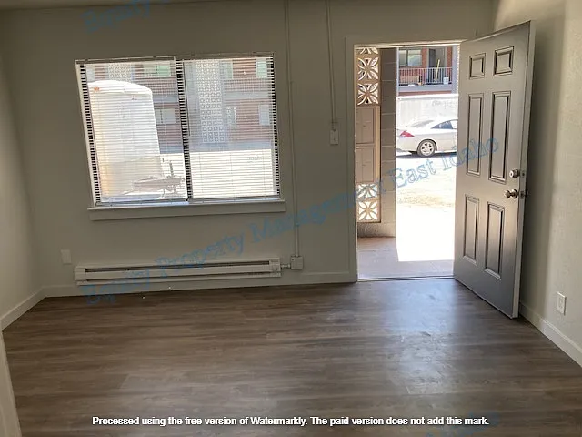 1335 S 5th Ave — Photo 12