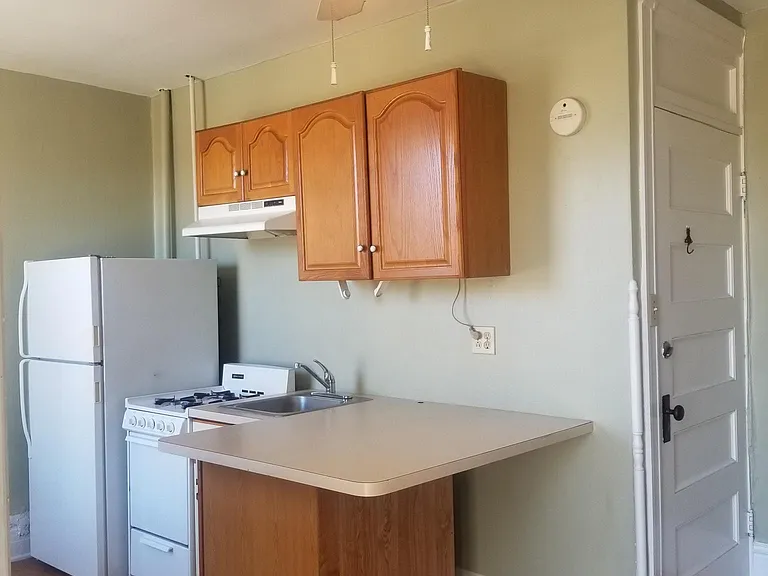 1269 Columbine St #3 — Photo 2