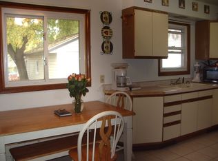 814 22nd Ave N, South Saint Paul, MN 55075