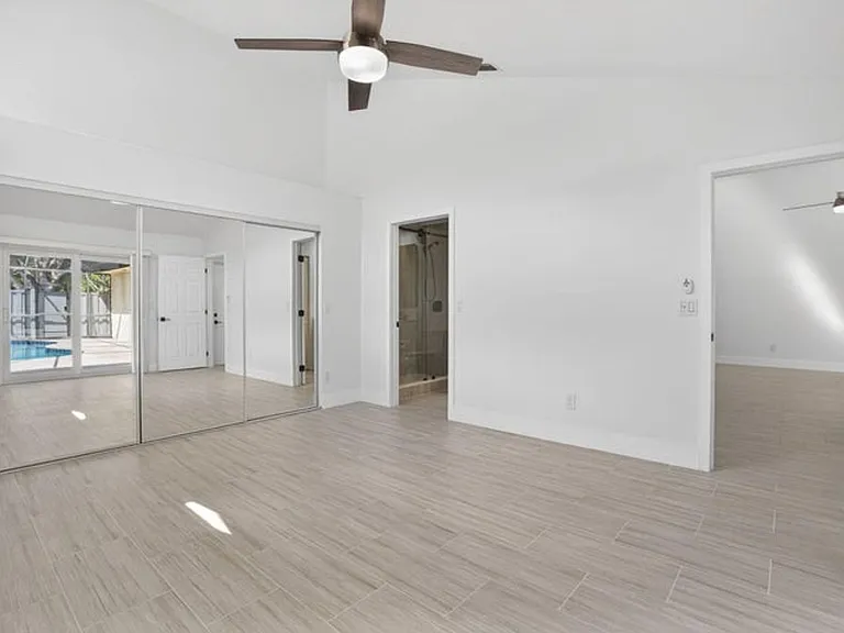 5230 Woodruff Ln — Photo 17
