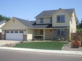 134 Walnut St, Junction City, OR 97448