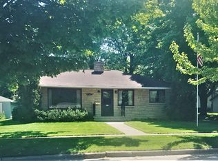 241 Modoc St, Clintonville, WI 54929