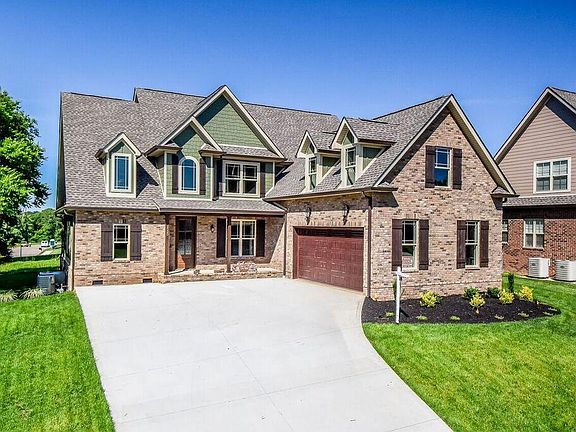 2nd image of 2020 Logan Dr