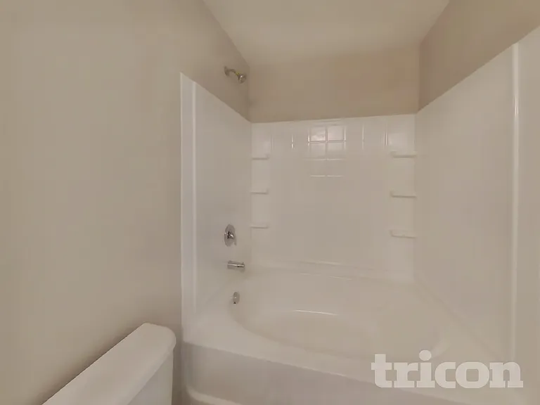 4600 Montelena Dr — Photo 9