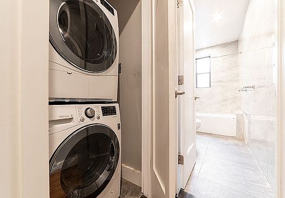 5th image of 526 Flatbush Ave #7A