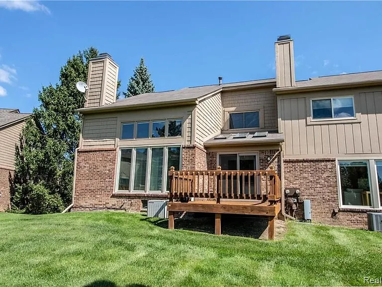 4203 Breckenridge Dr — Photo 15