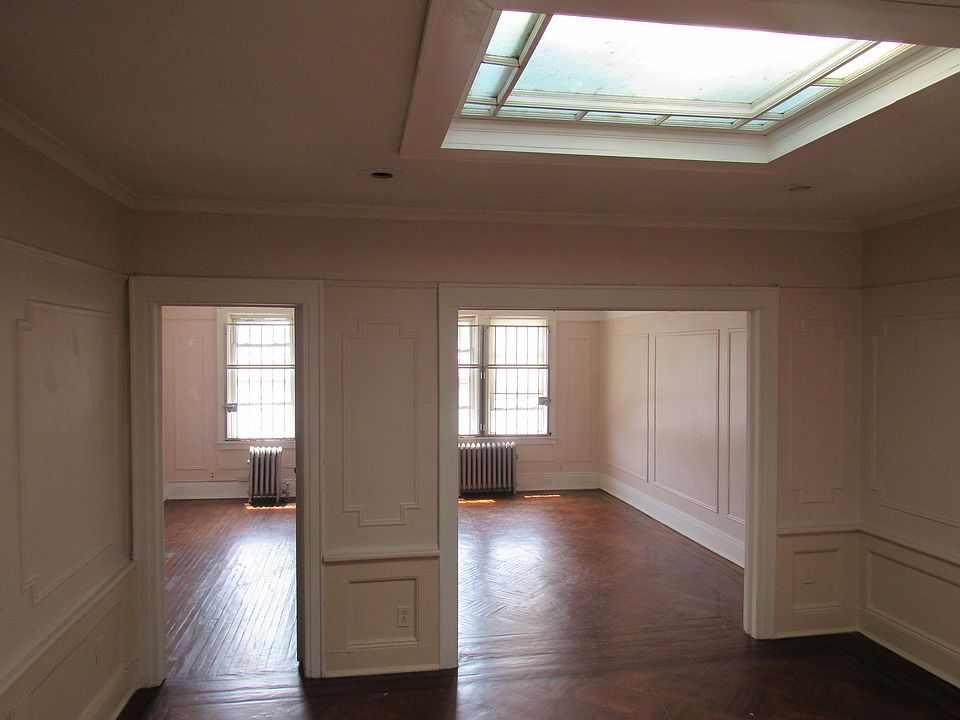 1st image of 13415 Liberty Ave