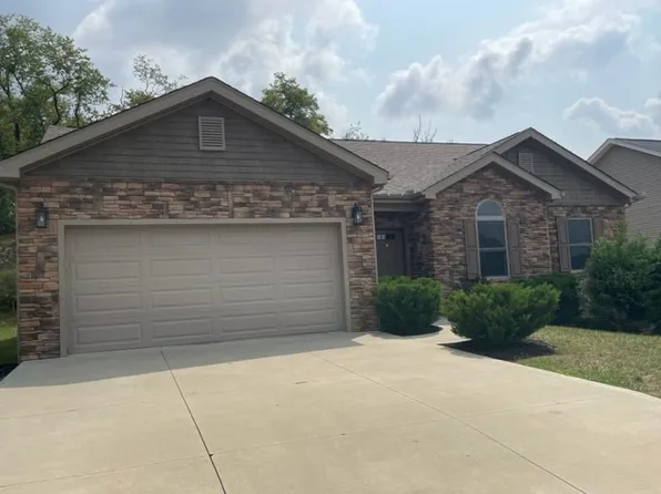 130 Shadow Creek Dr, Monaca, PA 15061