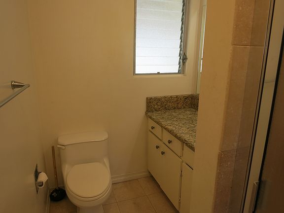4th image of 1804 W 235th St