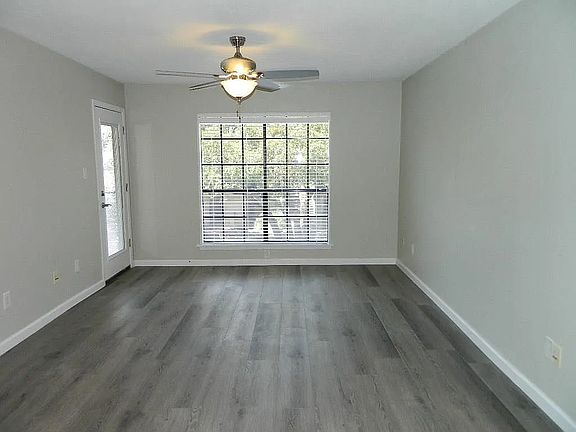 3rd image of 4159 Steck Ave Unit 293