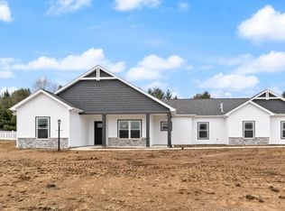 733 E Dresdin Dr, Warsaw, IN