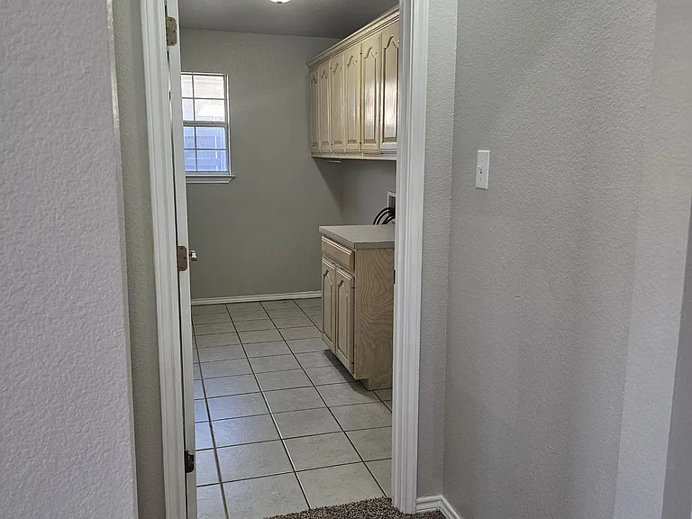 4407 Trevino St — Photo 7