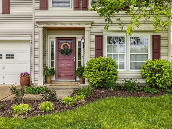 4th image of 1394 Redwood Dr