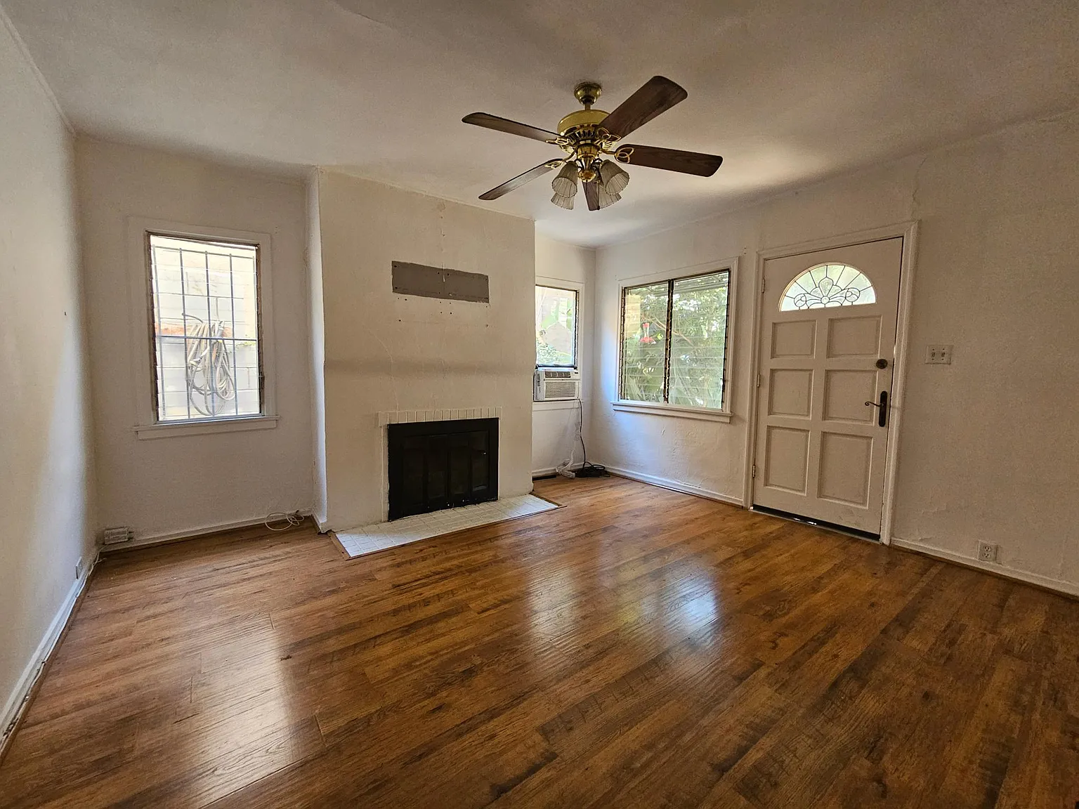 3109 Berkeley Avenue — Photo 4