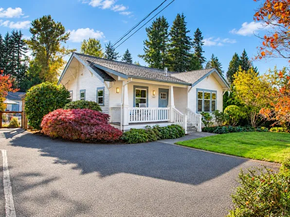 3021 Cedarwood Avenue, Bellingham, WA 98225