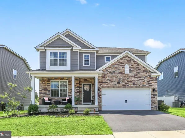 103 Ashburn Ave, Manahawkin, NJ 08050