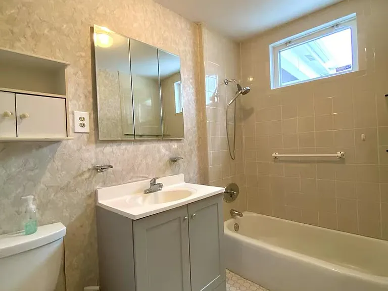 20 Howard St #1 — Photo 10