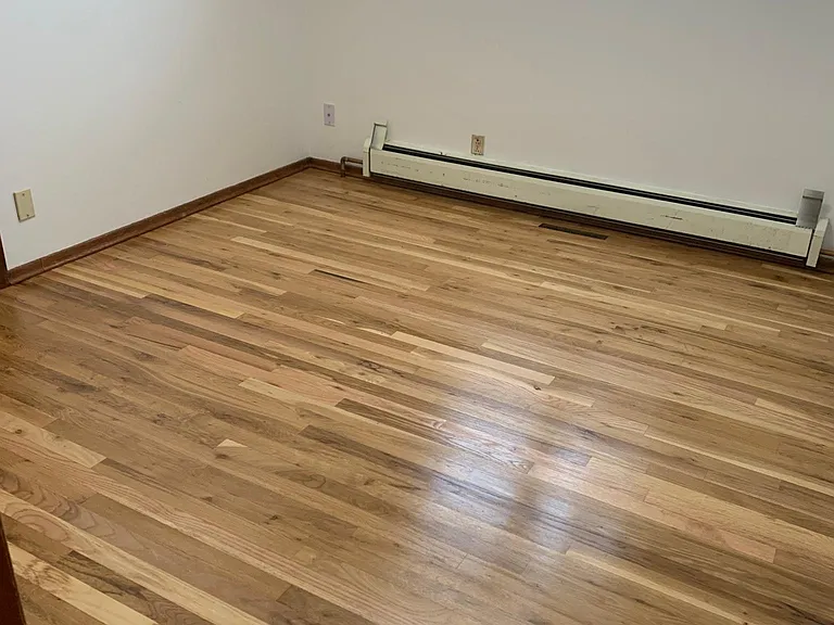 2441 W Elizabeth St — Photo 23