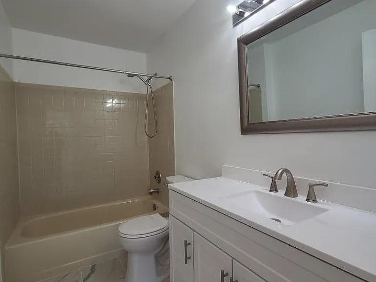 113 Irving Pl — Photo 28