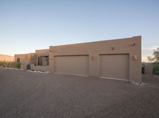 5680 N Abington Rd, Tucson, AZ 85743