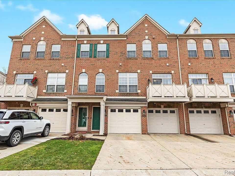 1st image of 39754 Rockcrest Cir