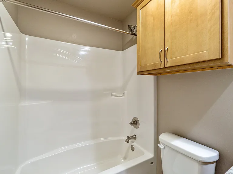 230 N Duncan St — Photo 20