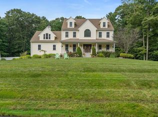5 Sun Ter, South Easton, MA 02375