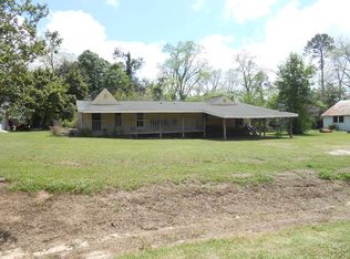 109 Hunton St SW, Poulan, GA 31781