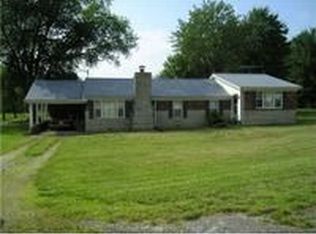 6736 Cookeville Boat Dock Rd, Baxter, TN 38544