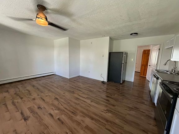 4th image of 414 Camino De La Placita #1022B