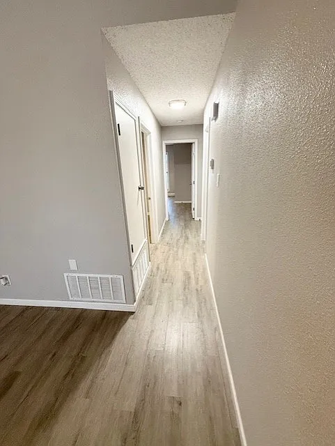 3 bed, 1586 sqft, $2,250 — Photo 2