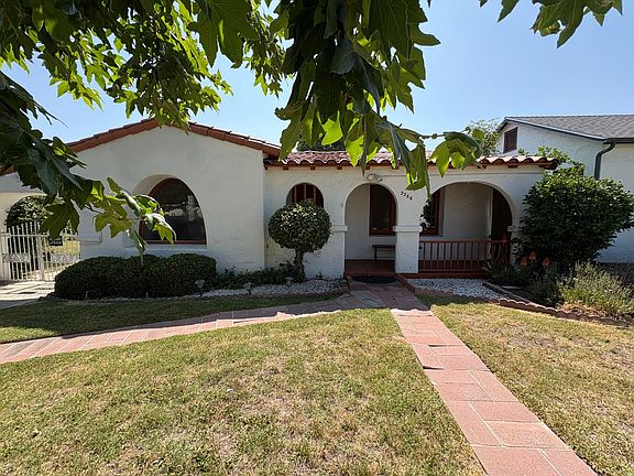 2nd image of 3366 N Mayfield Ave