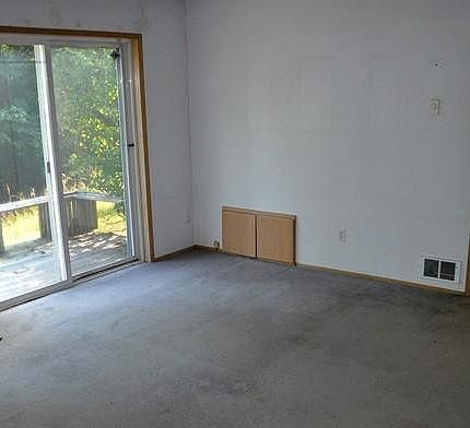 4th image of 41728 Meridian E