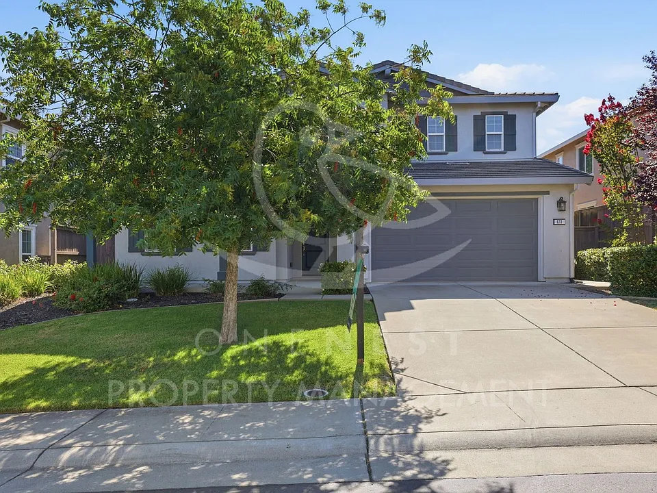 611 Open Range Ln