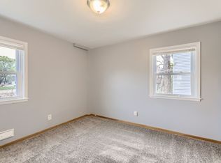 517 Taylor St UNIT 1, Anoka, MN 55303