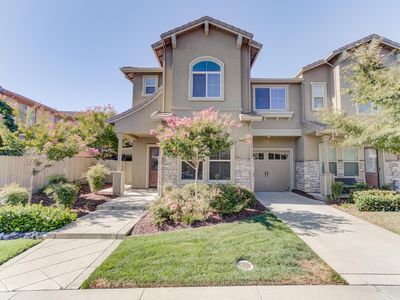 7337 Orchard Cir, Penryn, CA, 95663