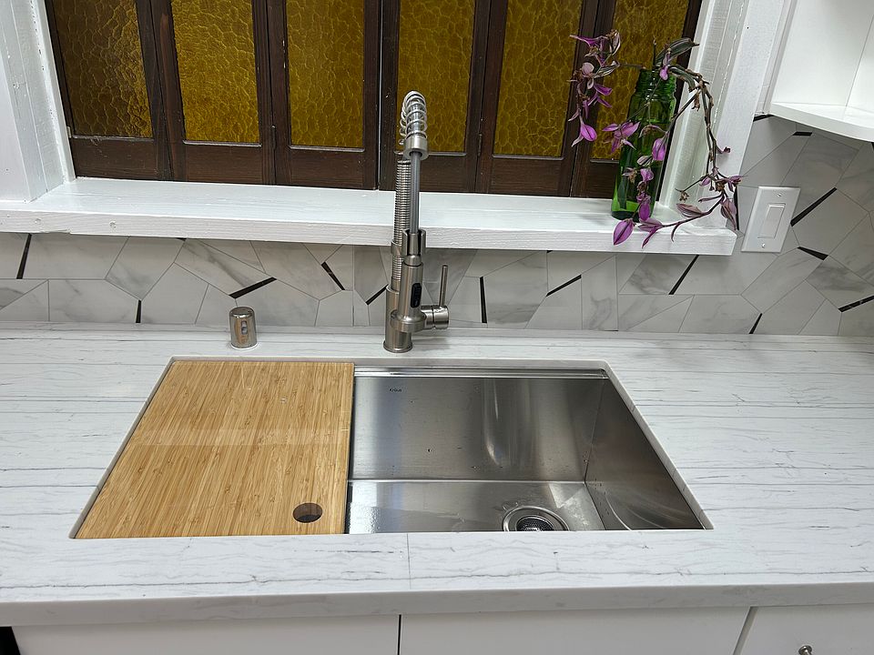 Work-station sink