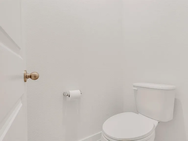 108 Blackwell Ln — Photo 15