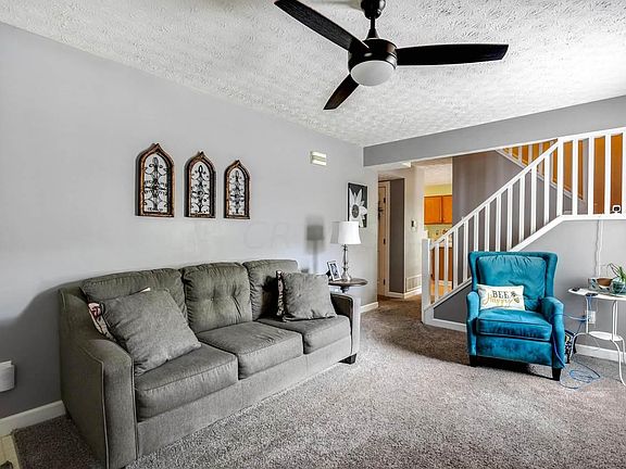 4th image of 8178 Olde Richmond Ln