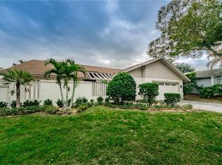 3002 Valencia Ln E, Palm Harbor, FL 34684