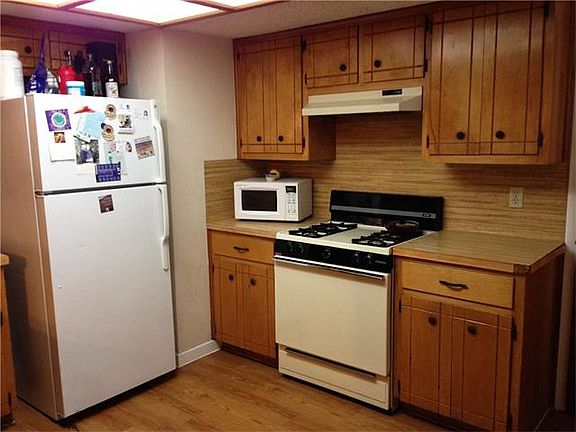 3rd image of 3216 Tamarron Blvd #A