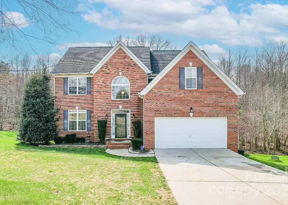1st image of 240 Winter Flake Dr