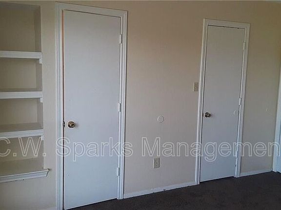 5th image of 1755 Creekview Dr
